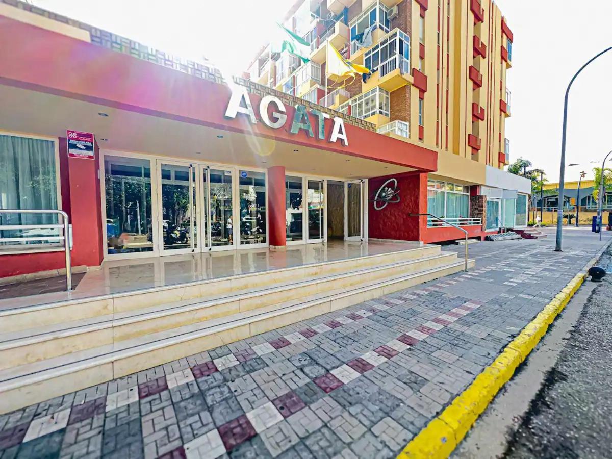 Beautiful Brand New Study 24-hour Reception Appartement *